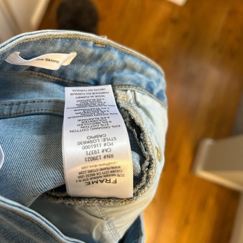 Frame Le One Skinny Jeans Size 1